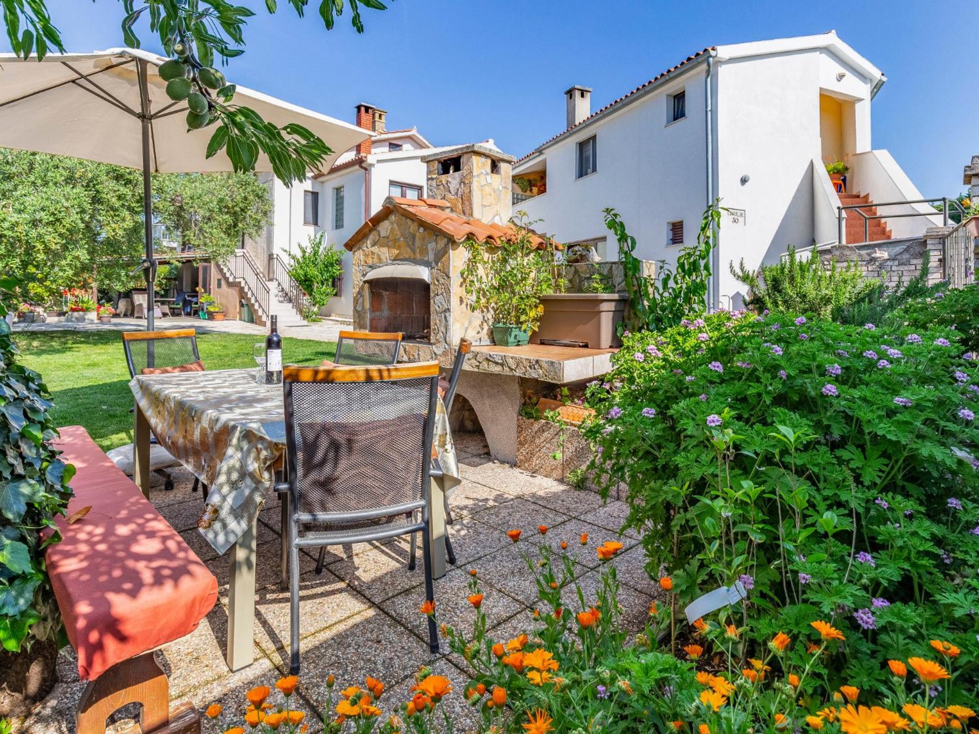 Apartmán Vladimir - Pul237 By Interhome Banjole
